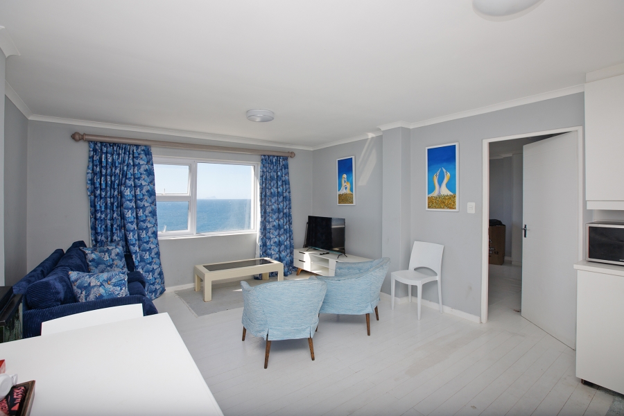 7 Bedroom Property for Sale in Cairnside Western Cape